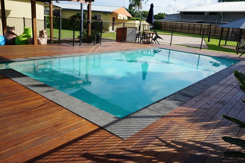 YAL Cairns - A Motel That Makes A Difference - Accommodation Brunswick Heads 10
