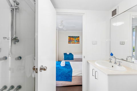 Rainbow Commodore Coolangatta - Accommodation Brunswick Heads 28
