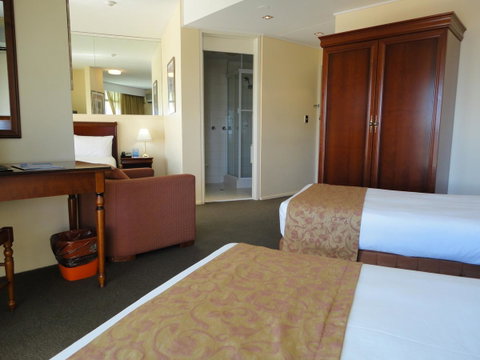 Madison Tower Mill Hotel - Accommodation Brunswick Heads 19