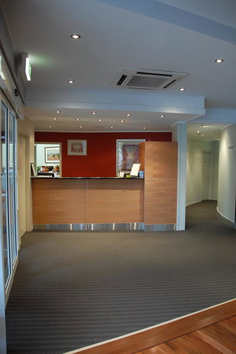 Madison Tower Mill Hotel - Accommodation Brunswick Heads 3