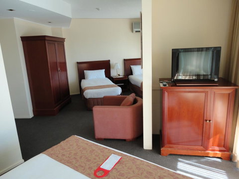 Madison Tower Mill Hotel - Accommodation Brunswick Heads 20