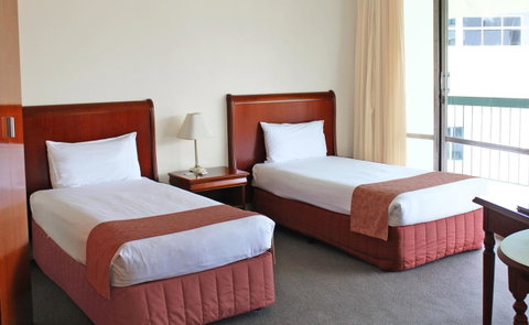 Madison Tower Mill Hotel - Accommodation Brunswick Heads 5