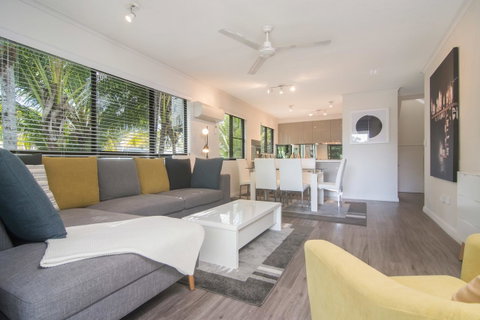 Tropical Reef Apartments - Accommodation Brunswick Heads 0