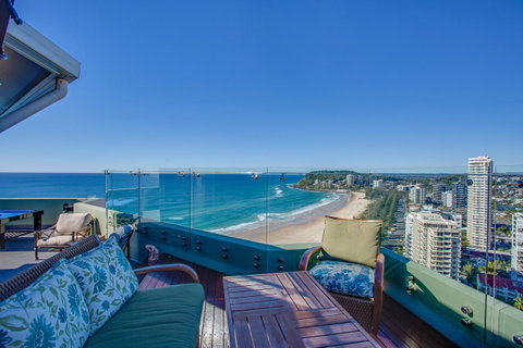 Burleigh Esplanade Apartments - Accommodation Brunswick Heads 4