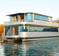 Coomera Houseboats
