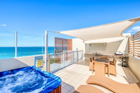 On The Beach Resort Bribie Island - Accommodation Brunswick Heads 1