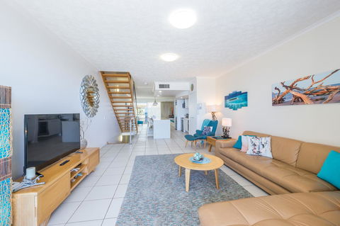 On The Beach Resort Bribie Island - Accommodation Brunswick Heads 6