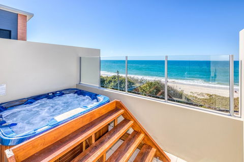On The Beach Resort Bribie Island - Accommodation Brunswick Heads 23