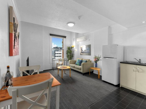 Central Brunswick Apartment Hotel - Accommodation Brunswick Heads 4