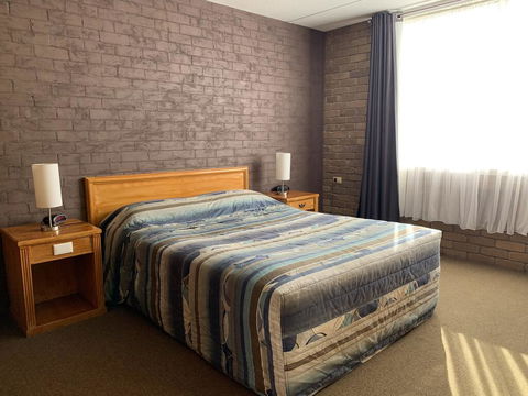 Wedderburn Goldseeker Motel - Accommodation Brunswick Heads 2