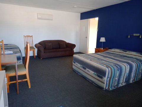 Wedderburn Goldseeker Motel - Accommodation Brunswick Heads 3