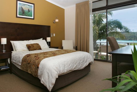 Whale Inn & Restaurant - Accommodation Brunswick Heads 1