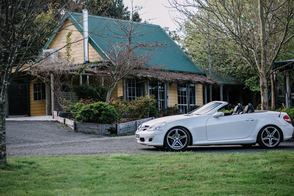 Woodend VIC Accommodation Brunswick Heads