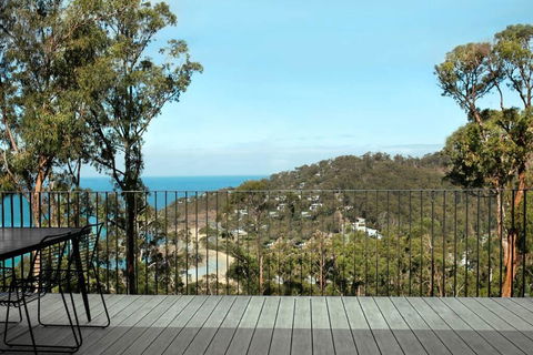 WYE UP - Through The Treetops. Out To The Sea. - Accommodation Brunswick Heads 0