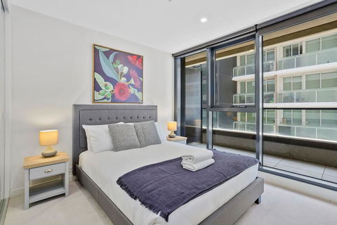 YARRA - YARRA Toorak Rd & Chapel St. Pool, Gym & Parking - Accommodation Brunswick Heads 2
