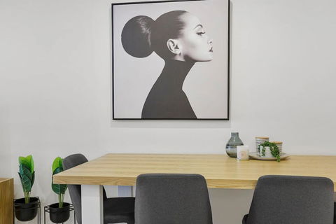 YARRA - YARRA Toorak Rd & Chapel St. Pool, Gym & Parking - Accommodation Brunswick Heads 0