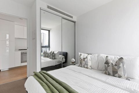 A Cozy Apt With City Views Near Crown Casino - Accommodation Brunswick Heads 2