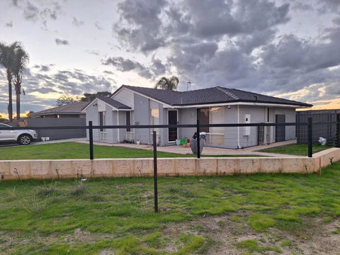 A Haven In Gosnells - Accommodation Brunswick Heads 0