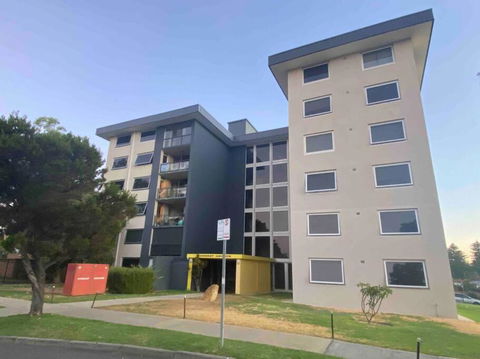 A Little Slice Of Fremantle One Bedroom Character Apartment - Accommodation Brunswick Heads 3