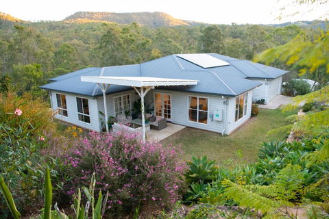 A Spacious Oasis - Accommodation Brunswick Heads 0