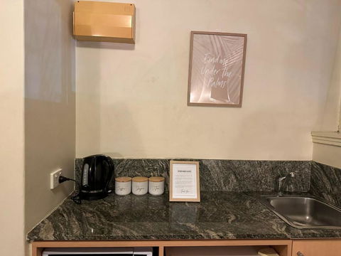 Acland Street Studio Apartment FREE PARKING - Accommodation Brunswick Heads 3