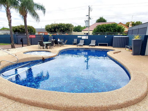 Addison Motor Inn - Accommodation Brunswick Heads 2