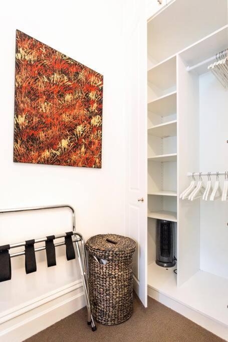 Albert Park Victorian House With Style And Art Gallery - Accommodation Brunswick Heads 2