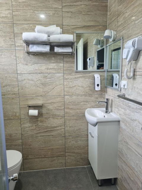 All Seasons Country Lodge - Accommodation Brunswick Heads 4