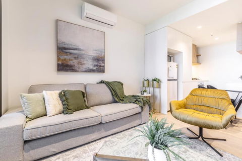 Alluring Oasis In The Heart Of South Melbourne - Accommodation Brunswick Heads 1