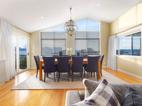 Alpine Retreat 107A Gippsland Street - Accommodation Brunswick Heads 2