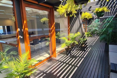 AMAZING 5-Star WATERFRONT RETREAT ON THE RIVERWALK - Accommodation Brunswick Heads 4