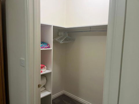 Amazing Private Bedrooms In Doncaster East Near School - Accommodation Brunswick Heads 4