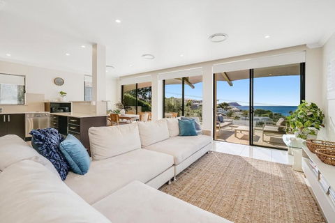 Amelie - Luxury Beach View Condo Minutes To Beach - Accommodation Brunswick Heads 0