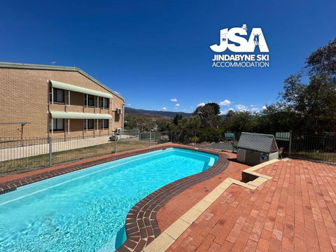 Alpine Mountain View Kirwan 9 - Accommodation Brunswick Heads 0