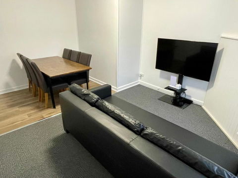 Apartment In The Centre Of Cooma - Accommodation Brunswick Heads 0