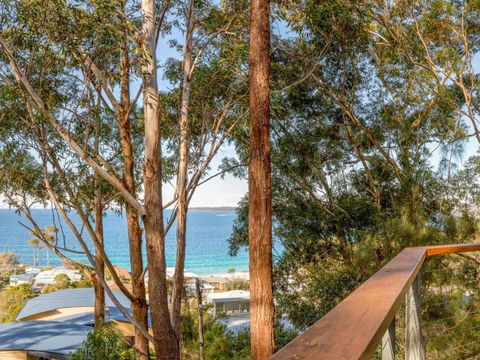 Aqua Pure At Hyams Beach - Accommodation Brunswick Heads 1