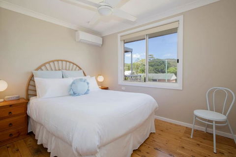 Aurora Grove - A Familly Retreat At Caves Beach - Accommodation Brunswick Heads 1