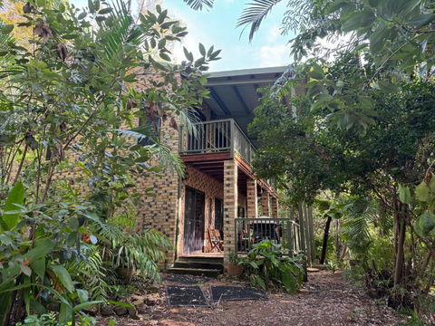 Avalon - Accommodation Brunswick Heads 0