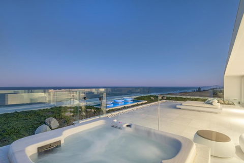 Azure - Accommodation Brunswick Heads 3