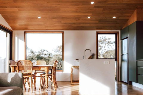 B E R T I E - Central Bicheno - Accommodation Brunswick Heads 1