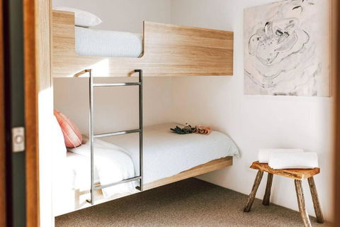 B E R T I E - Central Bicheno - Accommodation Brunswick Heads 2