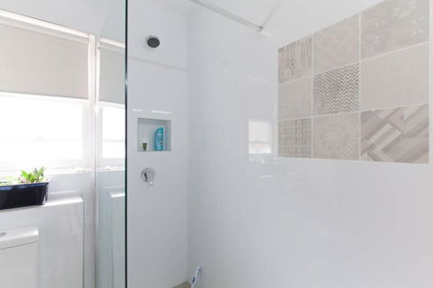 B5 Crawley Apartment 1 BRM & Sleepout Near UWA - Accommodation Brunswick Heads 3