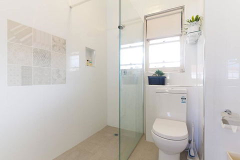B7 Crawley Apartment 1 BRM & Sleepout Near UWA - Accommodation Brunswick Heads 1