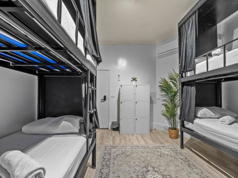 AZZURRO POD HOTEL Darling Harbour- Near ICC - Accommodation Brunswick Heads 1