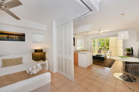 Port Douglas Apartments - Adults Only Oasis - Accommodation Brunswick Heads 30