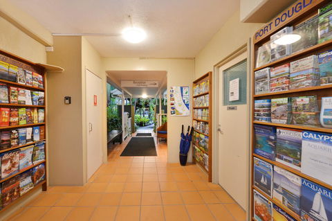 Port Douglas Apartments - Adults Only Oasis - Accommodation Brunswick Heads 10
