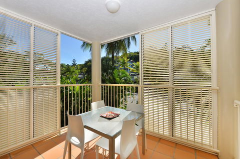 Port Douglas Apartments - Adults Only Oasis - Accommodation Brunswick Heads 6