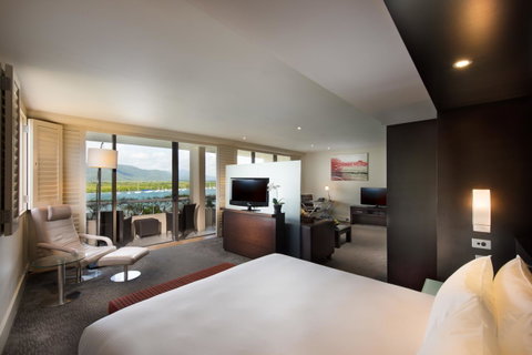 Hilton Cairns - Accommodation Brunswick Heads 15