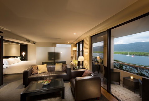 Hilton Cairns - Accommodation Brunswick Heads 23