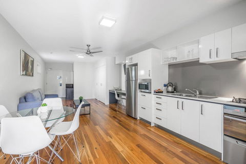 Essence Apartments Chermside - Accommodation Brunswick Heads 11